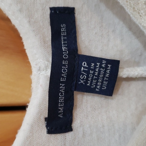 American Eagle lace crop top - Picture 2 of 2